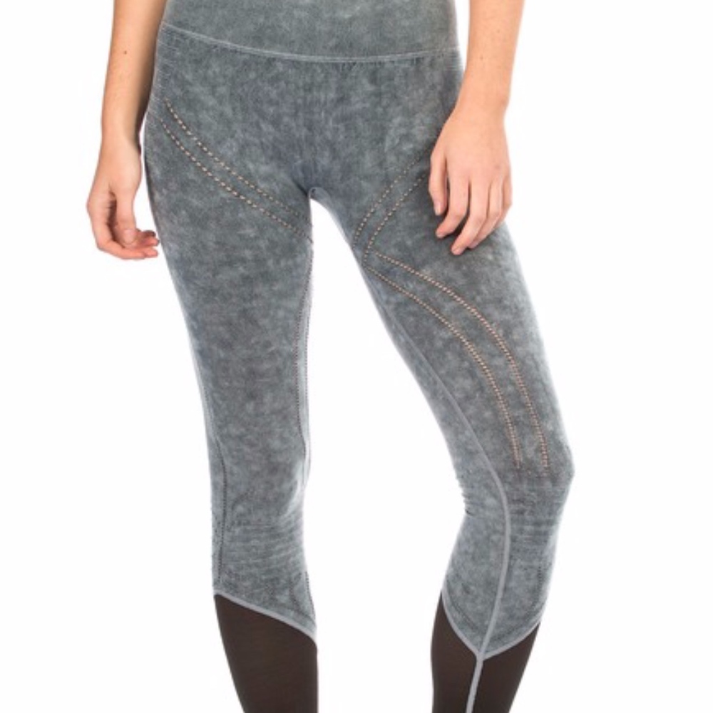 Blanc Noir Excel Leggings - Grey Wash/Black